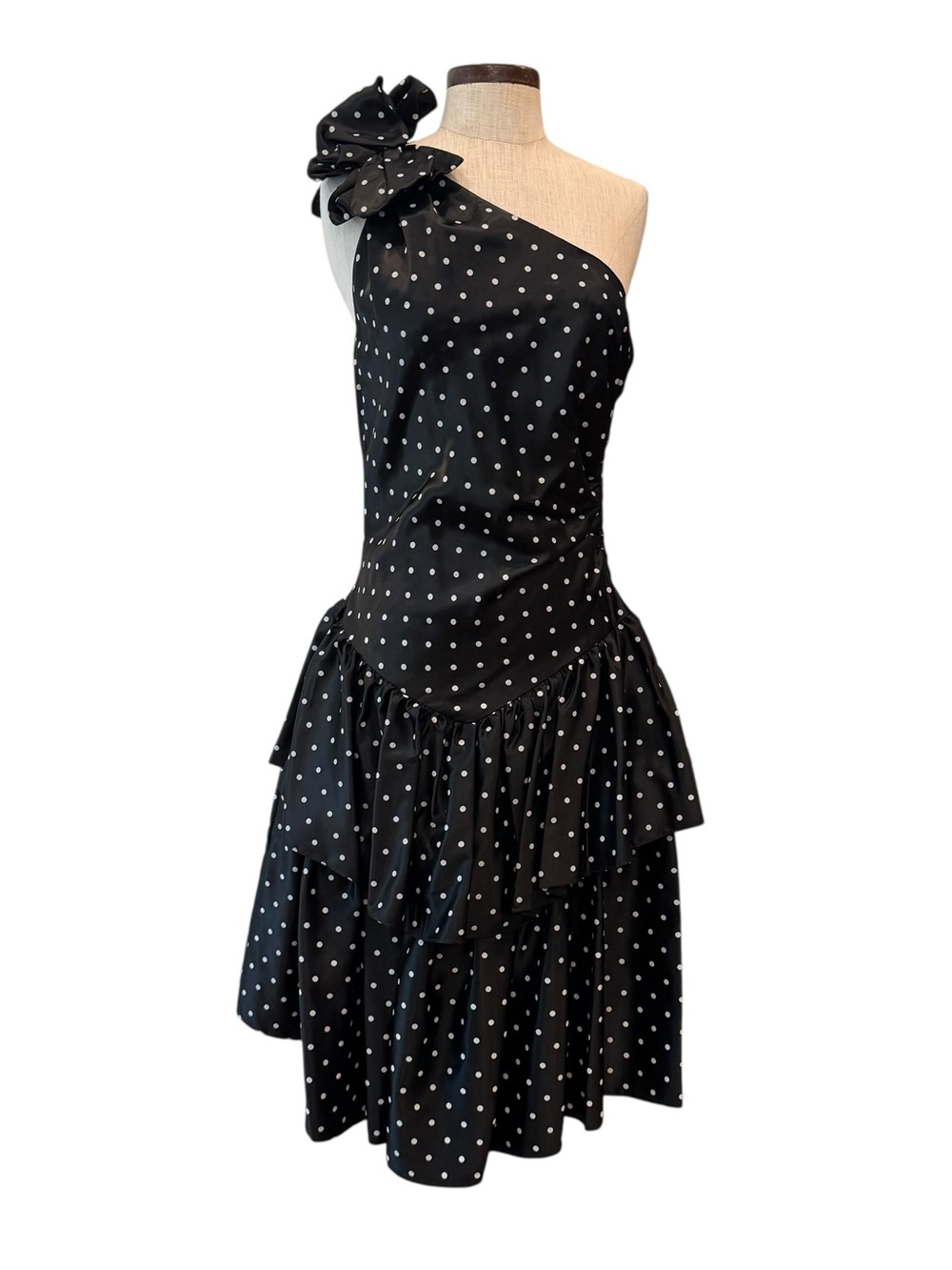 Vintage polka dot one shoulder ruffle dress
